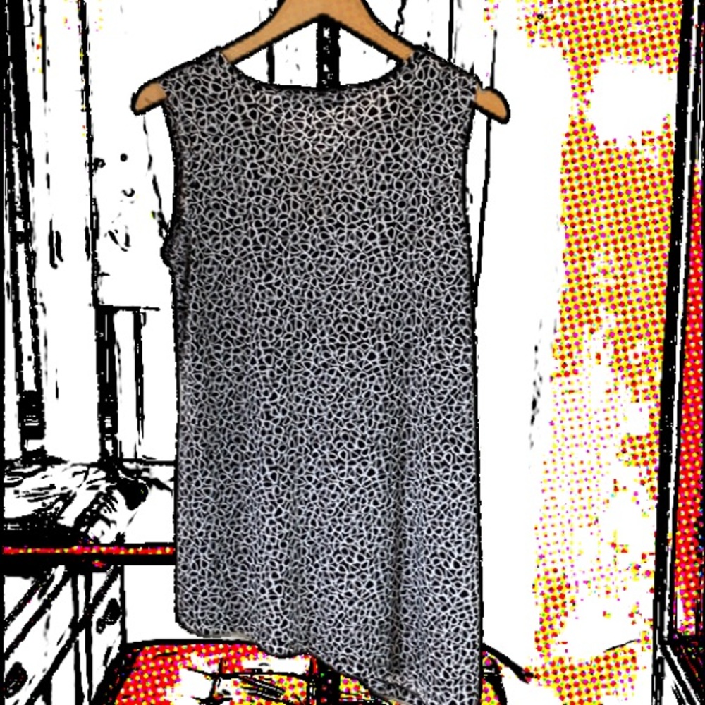 Susan Graver black/white tunic top